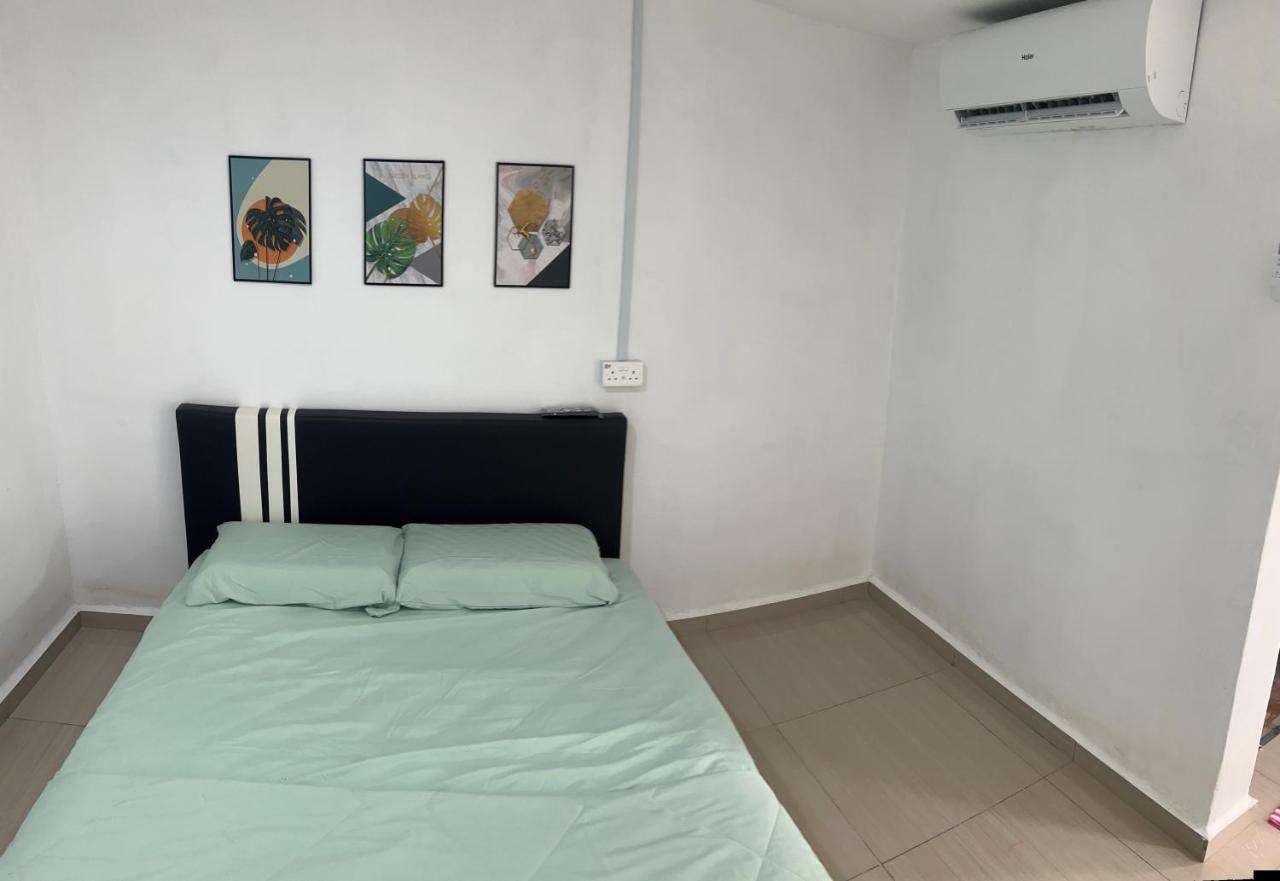 Sungai Endau Bilik Homestay Kuala Rompin Ngoại thất bức ảnh